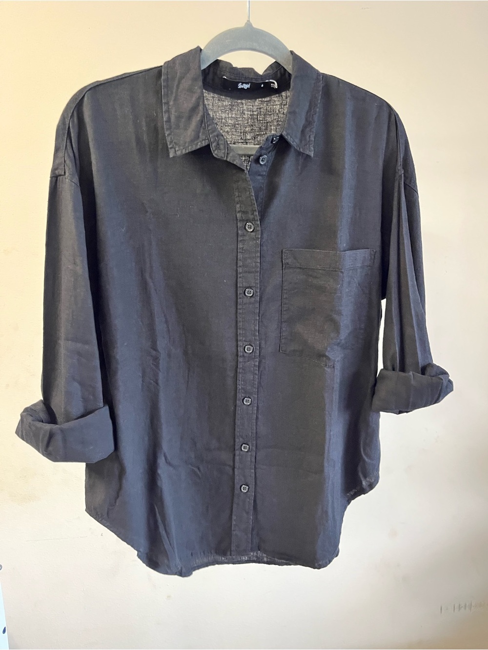 Black 100% Linen Women’s Button-Up Shirt